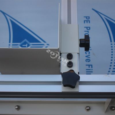 汽車模擬振動(dòng)試驗(yàn)臺